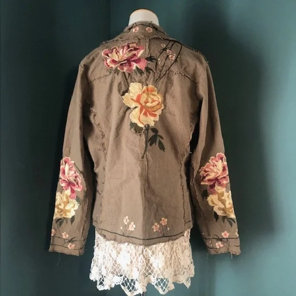 Paparazzi embroidered jacket - Picture 5 of 6